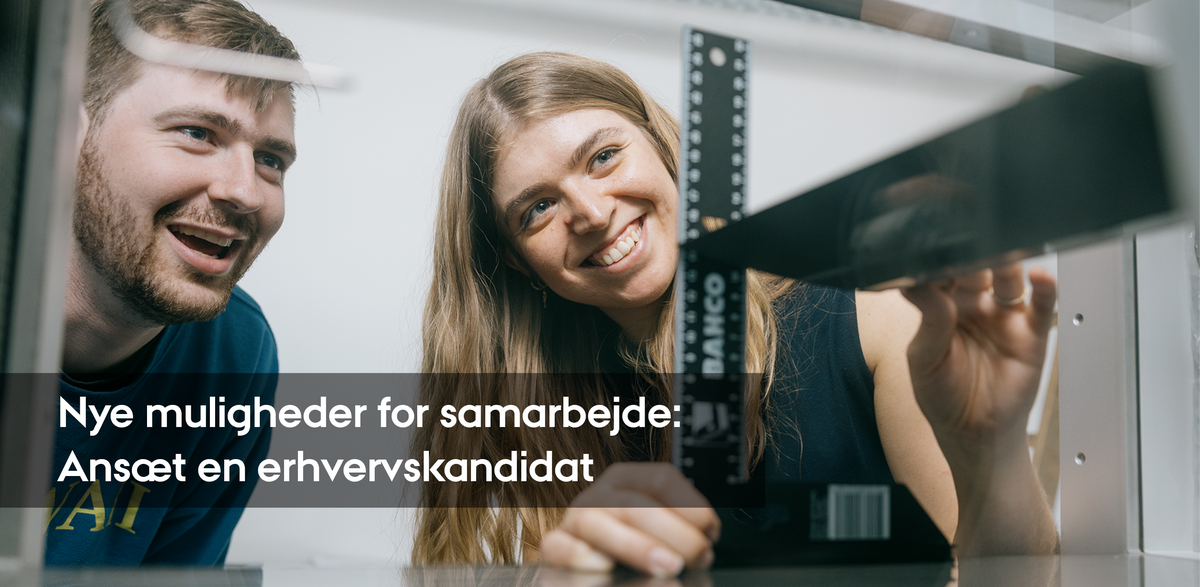 Billede af to ingeniørstuderende